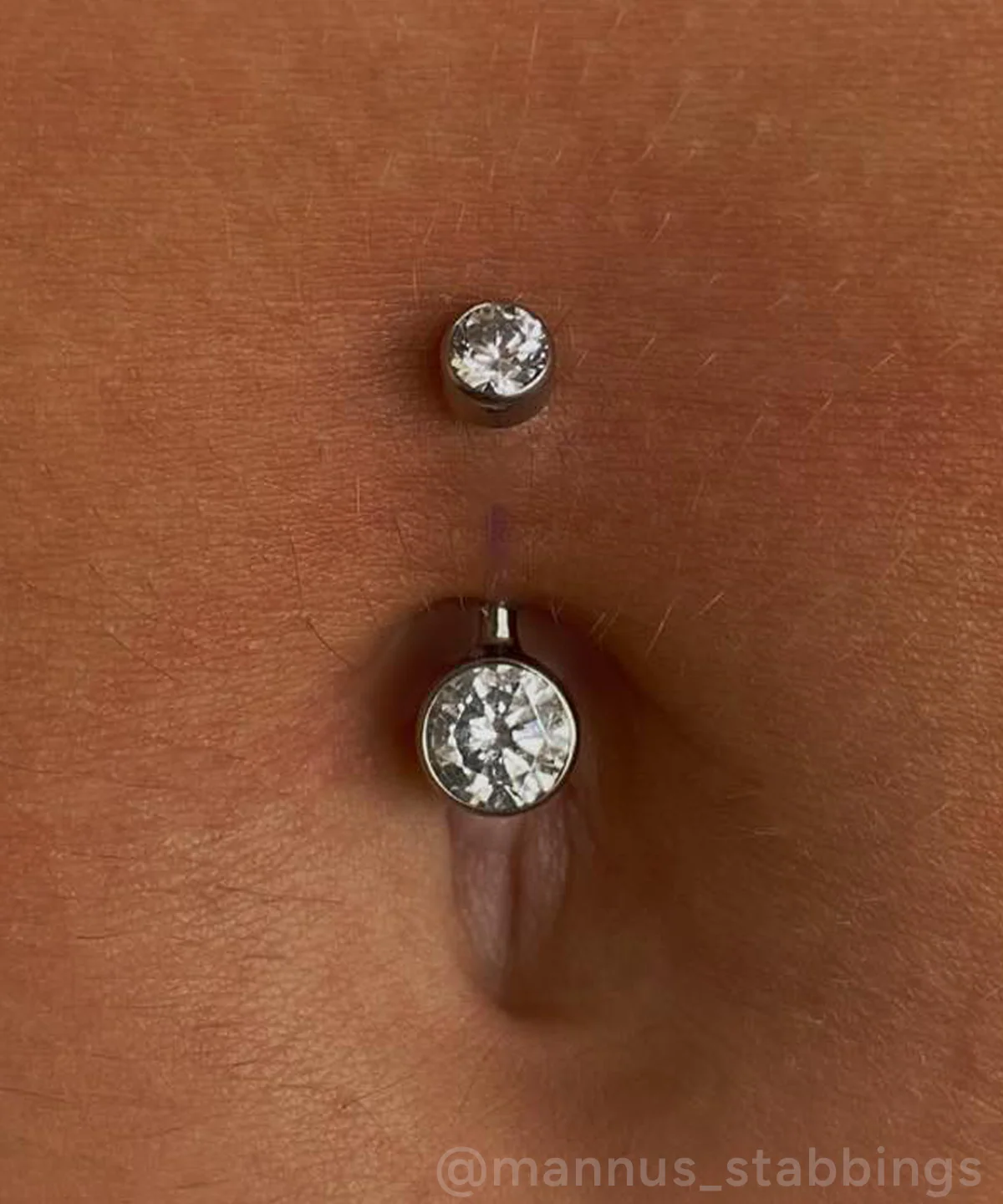 Bezel Navel Curve Base - Image 3